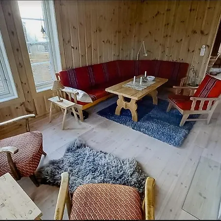Cozy Traditional In
